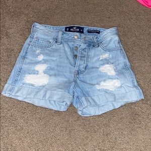 hollister high-rise boyfriend shorts